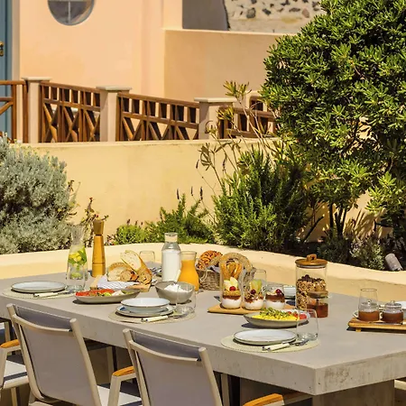 Archipel Mansion Vila *
