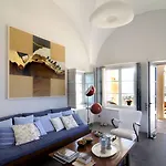 Archipel Mansion Villa *