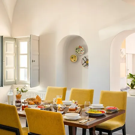 Archipel Mansion Villa Fira (Santorini)