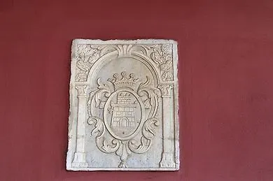 Вилла Archipel Mansion Тира